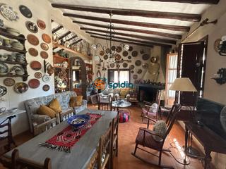 Mas en Tbar - Los Arejos. Gran casa de campo rodeada de arboles frutales, palmeras, pinos