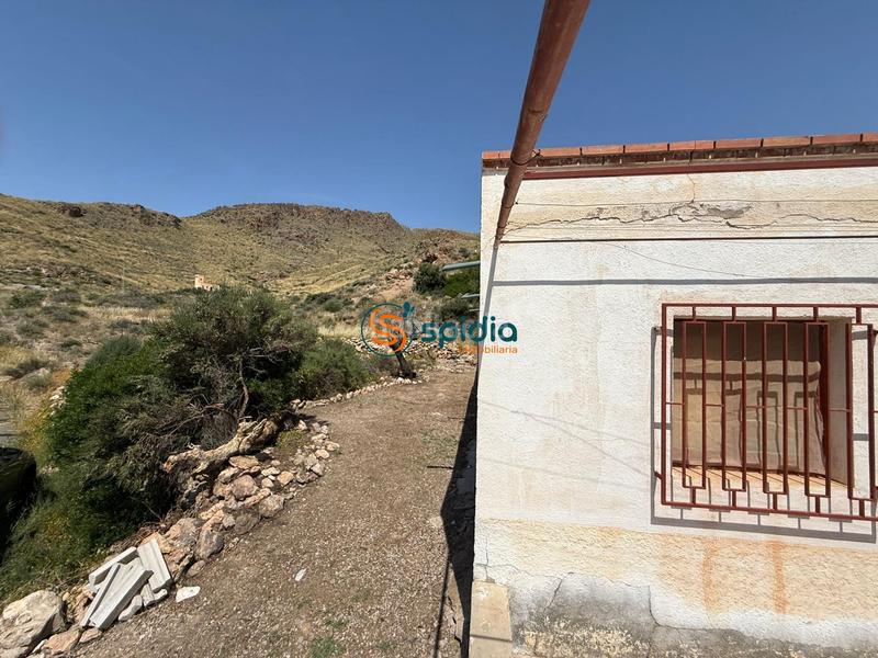 Foto 0e02e70e-7258-4f85-bb36-5ac990bbbdc2. Masia amb aparcament a San Juan de los Terreros