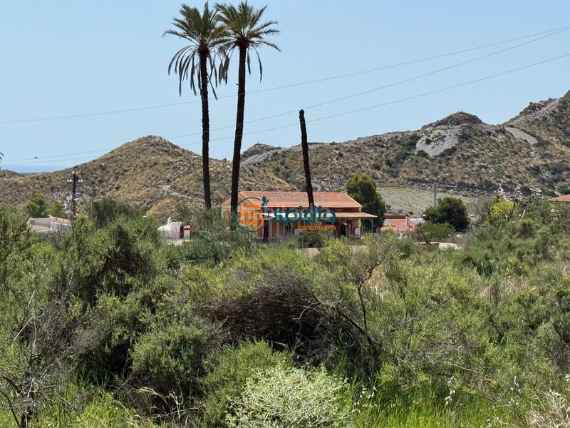 Foto e5331d52-60a0-4b00-bcfa-040420e9a086. Masia amb aparcament a San Juan de los Terreros