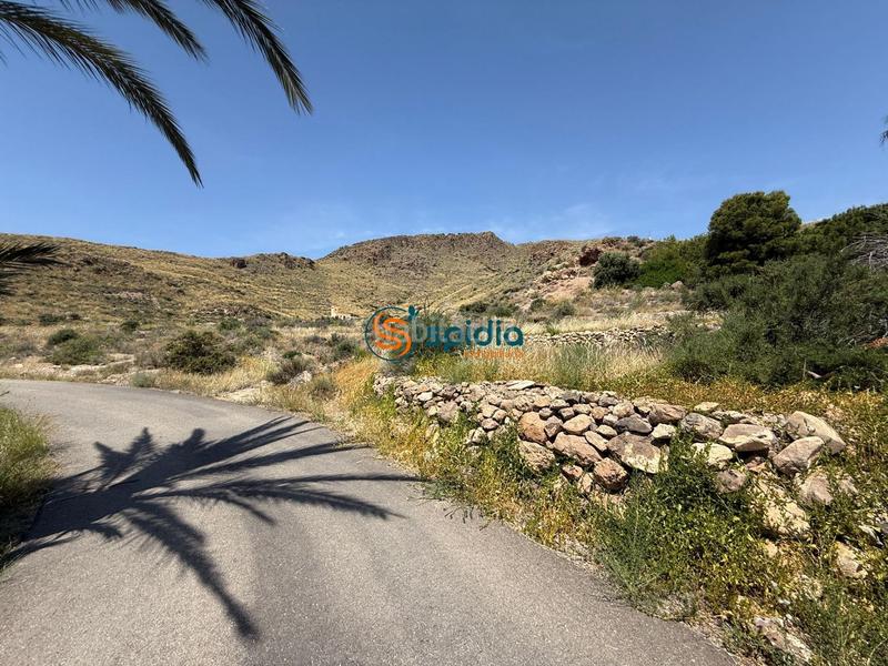 Foto f220a9e0-46d2-47ed-8959-35ffc77ecfb4. Masia amb aparcament a San Juan de los Terreros