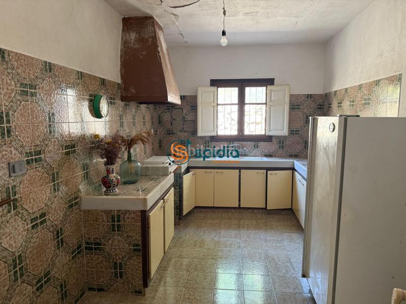 Foto fa636980-b902-4f21-a1b4-57bd4424f63d. Masia amb aparcament a San Juan de los Terreros