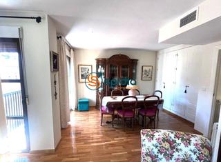 Appartement à San José. Impecable piso en el centro de lorca en calle nogalte frente a i