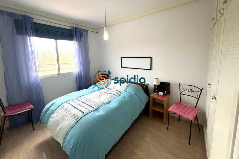 Foto c5540430-a8e0-47e8-9191-10ed60c1f176. Apartament amb calefacció aparcament piscina a Los Collados-Los Geraneos Águilas