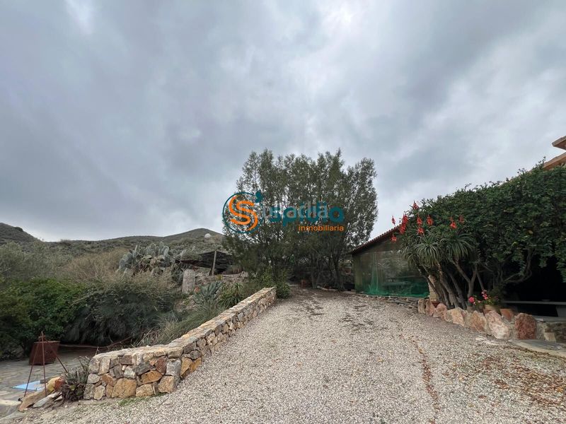 Foto 431f65e4-595e-4783-8d55-c6e2c5b36b07. Masia amb aparcament piscina a Escucha Lorca