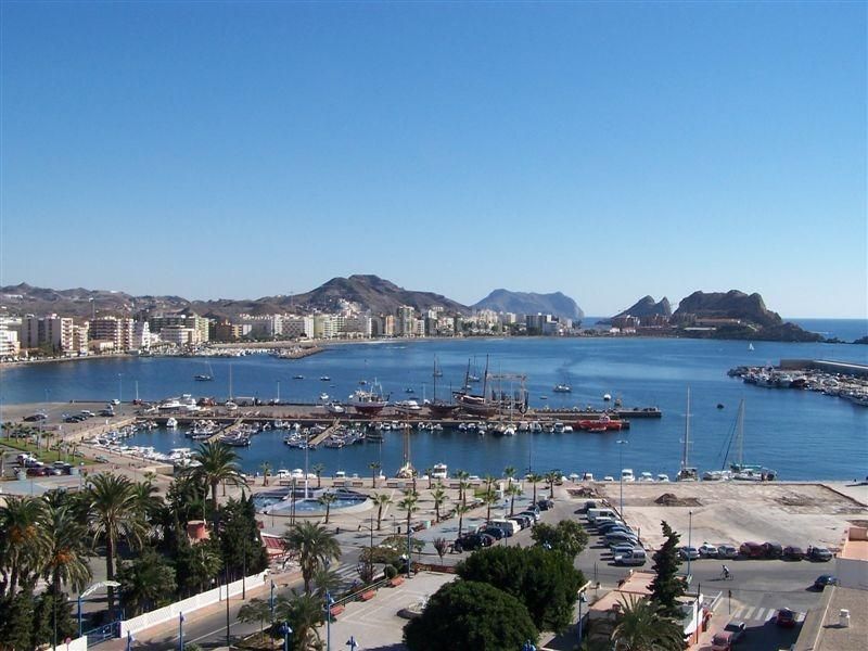 Foto f4c2be8b-c5ff-47ef-a798-844867ccfdce. Apartament amb aparcament piscina a Las Lomas - Las Yucas Águilas