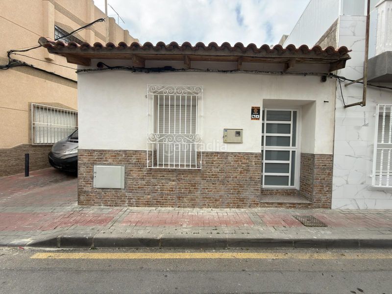 Foto 4f8e1c80-2369-4517-8886-f0182d9b2b53. Casa a Casco Antiguo Águilas