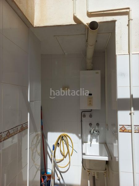 Foto 80ce7de1-4d31-4e46-8fde-8ee53a7d1c77. Casa adossada amb calefacció aparcament a Las Majadas-Las Molinetas-Labradorcico Águilas