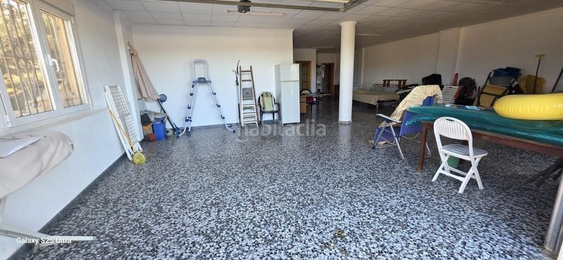 Foto 0c9e202a-76b9-48cb-bd3a-e2220fe5733c. Masia amb calefacció aparcament a Águilas