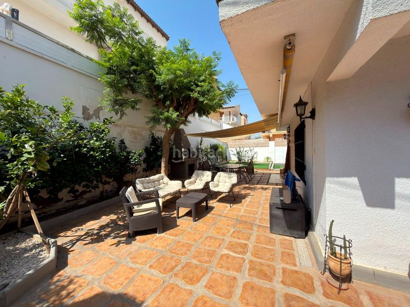 Foto ca43df90-bb97-4c08-806f-0d87e21a0f00. Casa adossada amb aparcament a El Hornillo Águilas
