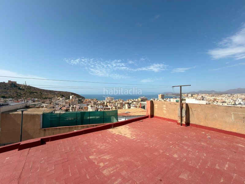 Foto c2d4b154-4f08-4de5-9bf9-aeb44f3048d7. Casa adossada amb aparcament a Casco Antiguo Águilas