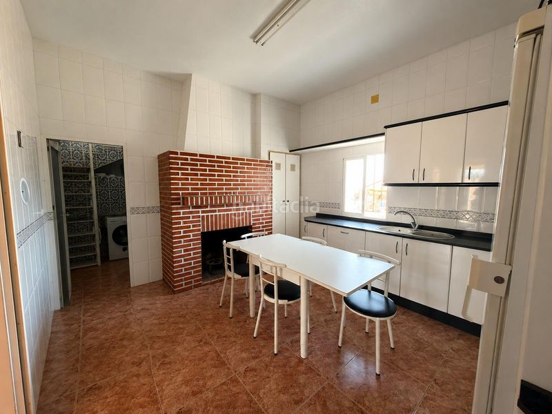 Foto d0839795-affc-40cf-9545-4cd3f77ef8df. Casa adossada amb aparcament a Casco Antiguo Águilas