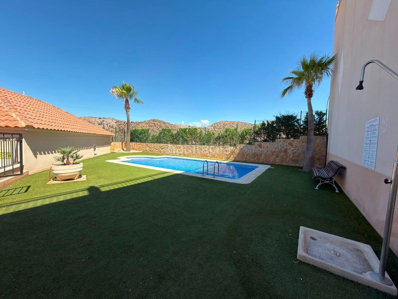 Foto 51e6c7ea-79f0-4207-88c3-f31cb0882d22. Àtic amb calefacció aparcament piscina a Los Collados-Los Geraneos Águilas