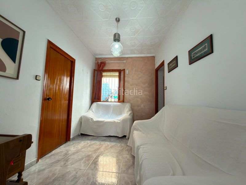 Foto 8dd92d20-8918-4f85-b24d-563c7f99024e. Casa adossada a Casco Antiguo Águilas