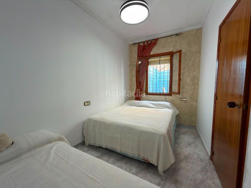Foto a30896ed-8ed4-449d-994e-921c0bb27e2a. Casa adossada a Casco Antiguo Águilas