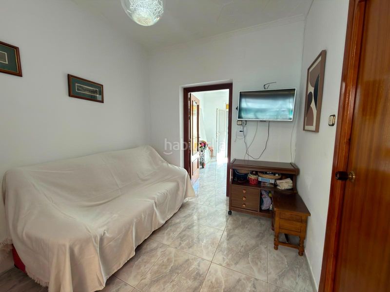 Foto a6629b4b-4020-4993-89ba-e4909dba5ea7. Casa adossada a Casco Antiguo Águilas