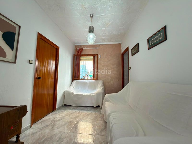 Foto c906a5c3-0911-4e99-8070-c8d69f9406a9. Casa adossada a Casco Antiguo Águilas