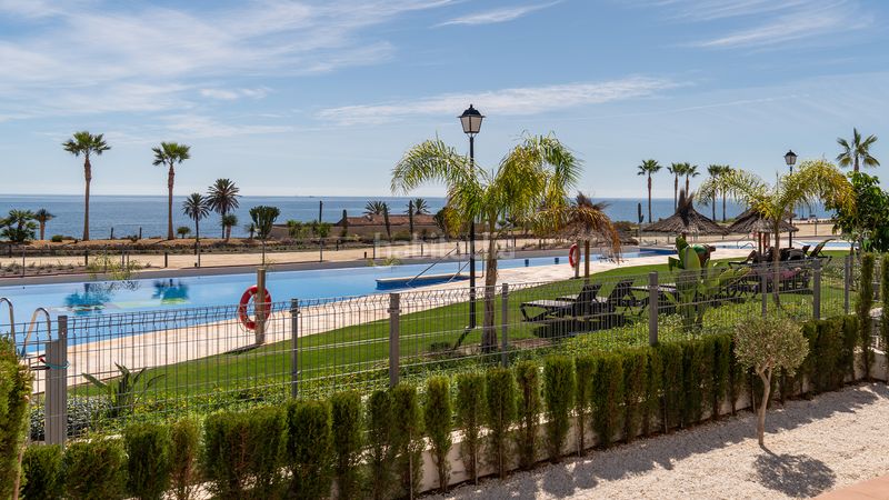 Foto cff0b908-5506-49a8-9002-9393d146e8fc. Àtic 187m<sup>2</sup> amb piscina a San Juan de los Terreros