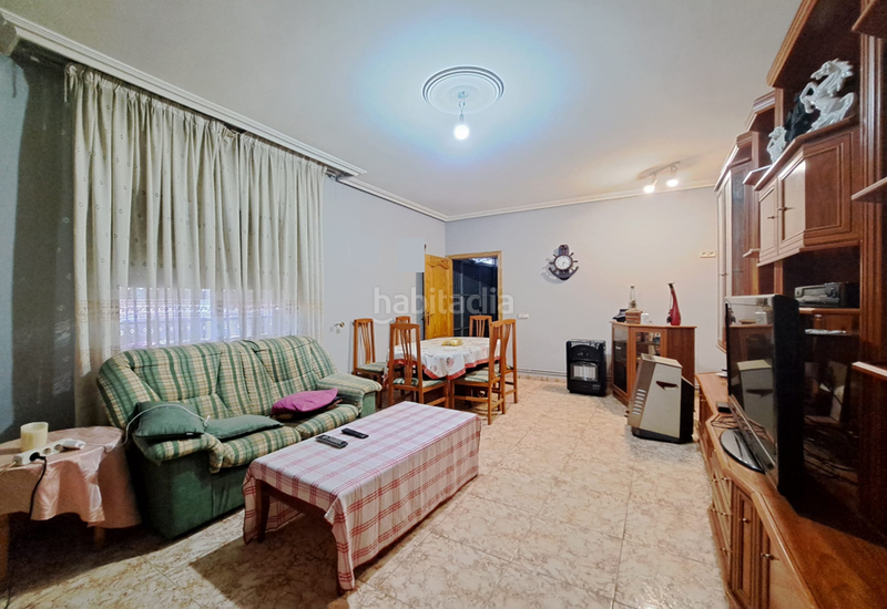 Foto fe79a559-e5df-474b-a0d4-58540d7ad396. House with parking in Pozuelo de Calatrava