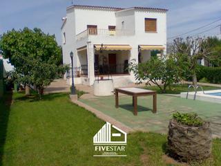 Casa in El Grao. Great villa near the beach
