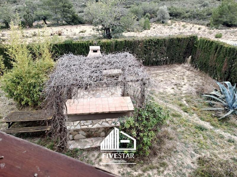 Foto 385779e9-db55-4425-abaa-13256c331e04. Maison dans Monserrat