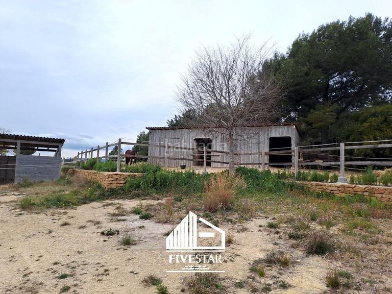 Foto d012c05b-f5ac-476d-b857-d1c0341d12cf. Maison dans Monserrat