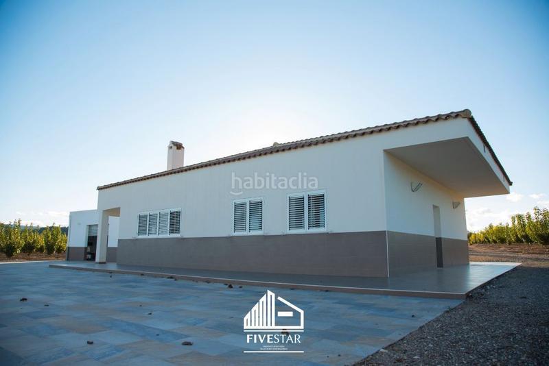 Foto 296d313e-a475-4fa0-8b95-f9aca49cbb0e. Landgut in Montroy