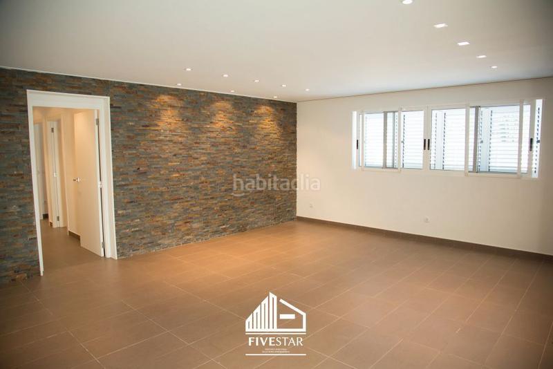 Foto 2a05176d-a67e-43a7-aedf-11ba049ee144. Landgut in Montroy