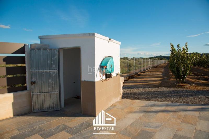 Foto 37689e67-daf7-40fd-b984-a0c79dd760a9. Landgut in Montroy