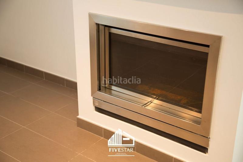 Foto aea77be5-79a8-4d8b-873a-2fb23120efbd. Landgut in Montroy