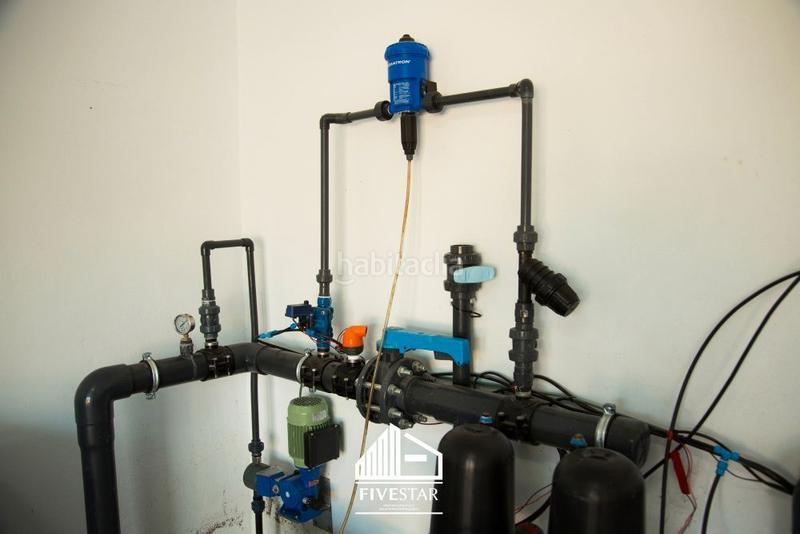 Foto ce7ab31c-9bac-4c50-8d84-00f2b5d7119d. Landgut in Montroy