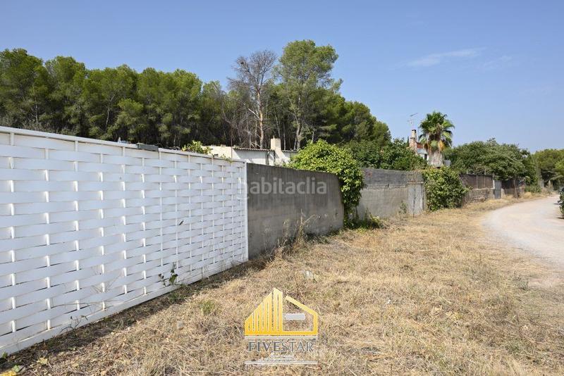 Foto 1833151d-2c00-4a18-974c-9fe17861784d. Terreno residencial en les travesses parcela con construccion en lliria en Llíria