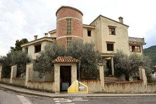 Casa en Virgen del carmen 5. Villa montí