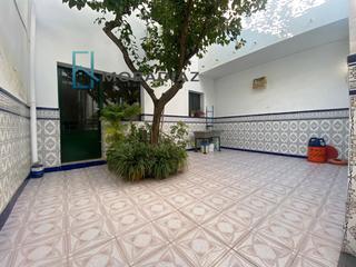 Maison jumelée à Don Benito. Casa con piso en venta don benito