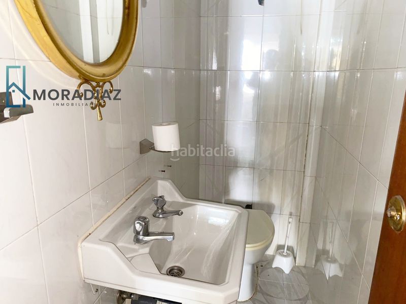 Foto 82f94391-e534-4ab6-be6f-3dc974ba474c. Local comercial a calle canalejas 42 a Don Benito