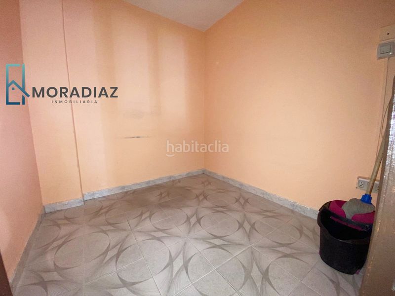 Foto 90e9e410-4ed4-41e1-ab73-9a1054325dba. Local comercial a calle canalejas 42 a Don Benito