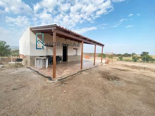 Xalet a Don Benito. Se vende chalet en don benito