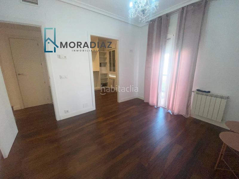 Foto 4e7b8ea1-85dc-4eb1-b7fe-9fd4f3e47c80. Casa adosada se vende unifamiliar en Don Benito