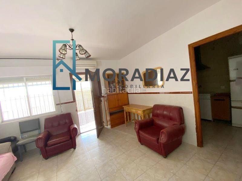 Foto cf685245-dce9-46e0-a60e-58b3e700db77. Casa amb aparcament a Coronada (La)