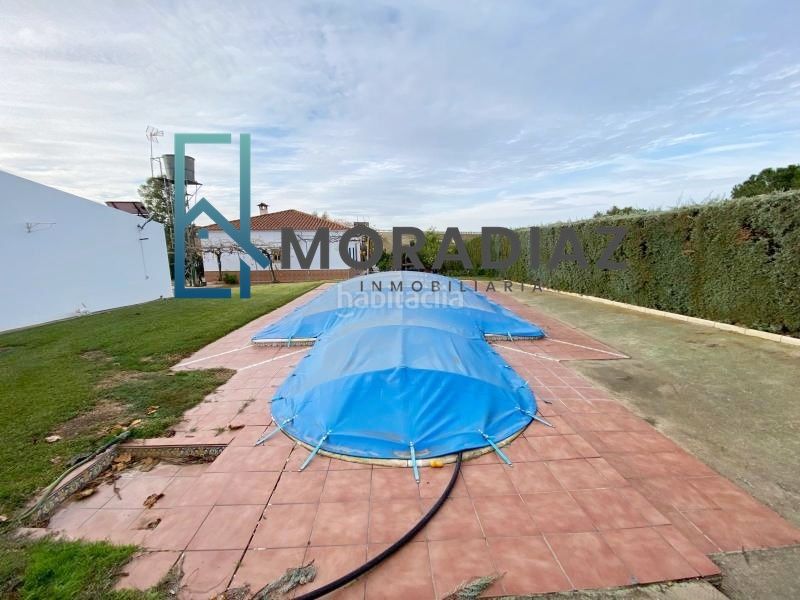 Foto 30e4ccb8-510b-43b9-b93a-6c31859ac414. Xalet amb aparcament piscina a Haba (La)