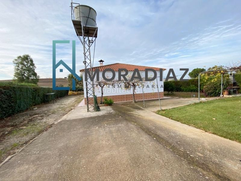 Foto cb8f47c7-ab61-45fb-a63d-812e2c563306. Xalet amb aparcament piscina a Haba (La)