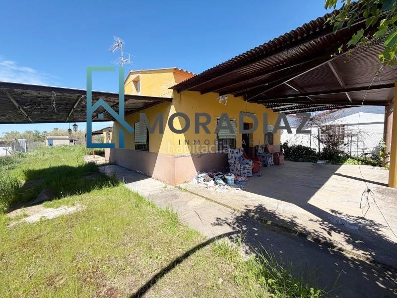 Foto 97786796-9e7b-4509-8e17-b02e34bf073e. Xalet amb aparcament piscina a Don Benito