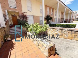 Casa a schiera in Don Benito. Unifamiliar en venta don benito