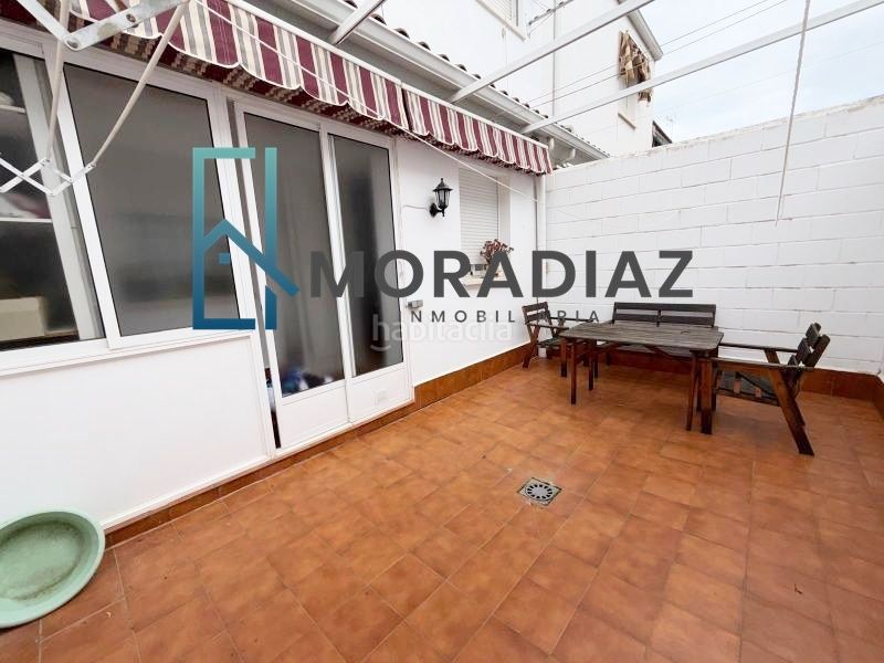 Foto ed0e5e02-7b2a-4916-9935-c01af90ce175. Casa adossada amb calefacció aparcament a Don Benito