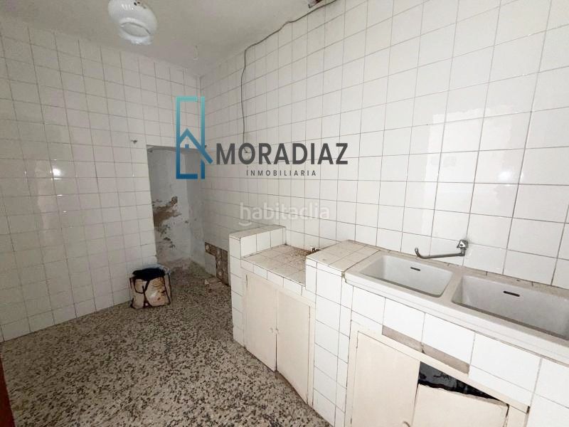 Foto c7e7efc0-2231-4820-a8da-63e3a2fe41ad. Casa amb xemeneia a Don Benito
