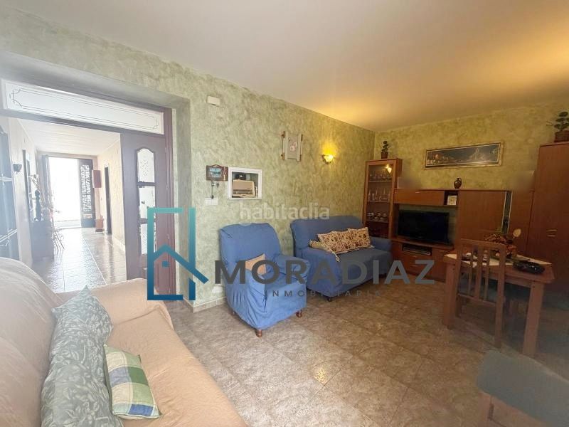 Foto 601c939e-d00f-4b10-b9bc-00a3d9014732. Casa adossada amb calefacció a Don Benito