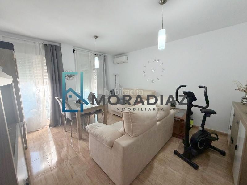 Foto dcd02919-813a-45fb-af0a-bd0ced19c258. Flat with parking in Don Benito