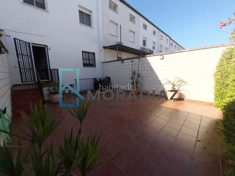 Foto 26855f4e-cf67-4b7c-aff4-7dfd96cdbbb9. Casa adossada a calle solidaridad 15 a Don Benito