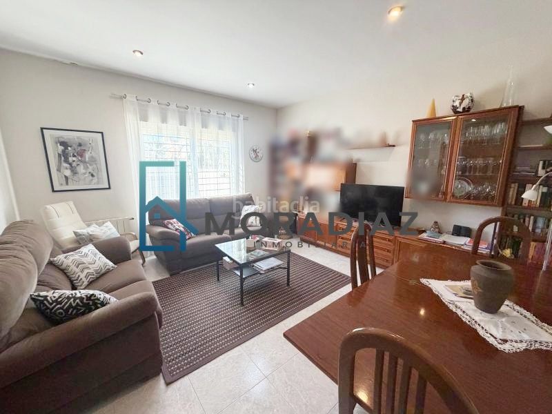 Foto 37933eb3-f979-4cb6-9908-4e0821583d01. Casa adossada a calle solidaridad 15 a Don Benito
