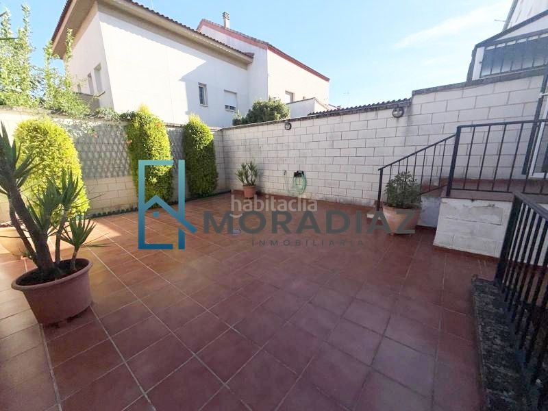 Foto 45fa7637-e3bb-414f-95df-26fecb798e38. Casa adossada a calle solidaridad 15 a Don Benito