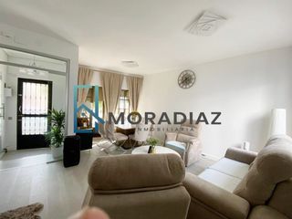 Maison jumelée à Don Benito. Unifamiliar en venta don benito